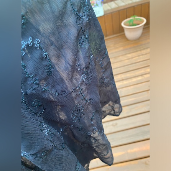 Black Floral Lace Sheer Coverup/Lingerie/Dress | SIZE: MATERNITY XS - Picture 6 of 7